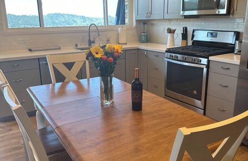 Arroyo Grande House | Country Retreat guest house with magnificent views
