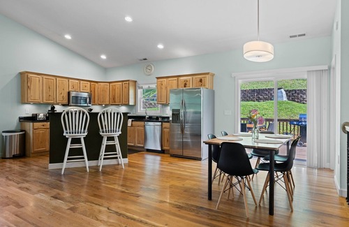 Weaverville House | Country Road Retreat: A Cozy, Pet-Friendly Stay Near Asheville with a Hot Tub & Fireplace
