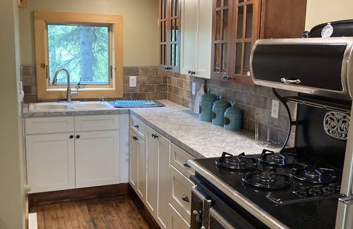 Ionia House | Country setting nestled in the Finger Lakes.