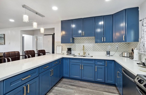 Palmdale House | Country-Style Desert Retreat in Center of Palmdale