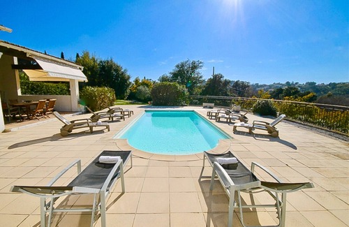 Tanneron Villa | Country villa - Sleeps 8 - Mimosa view