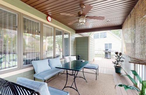 Ocean View House | Country Village - 17 South Horseshoe Drive