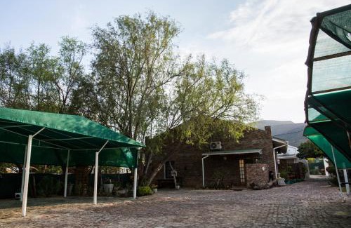 Graaff-Reinet House | Country Village