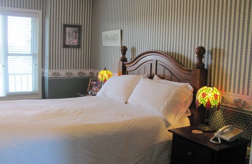 Niagara-on-the-Lake Bed & Breakfast | CountrySide Bed & Breakfast