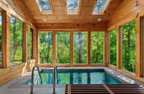 Sevierville Ski Chalet | Countryside Comfort By Ghosal Luxury Lodging