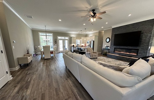 Reidsville Other | Countryside Elegant Modern Farmhouse