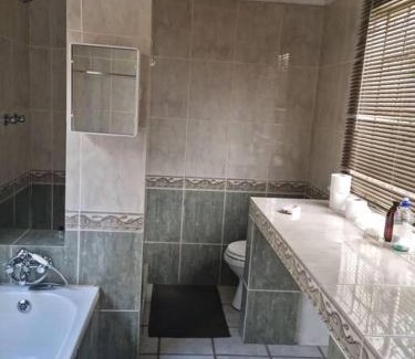 Greater Johannesburg Metropolitan Area Apartment | Countryside Garden Cottage, Sleeps 2