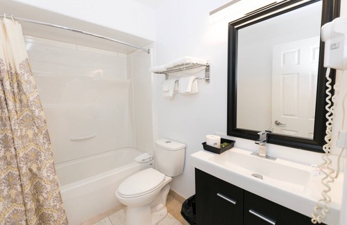 Kingston Hotel | Countryside Inn