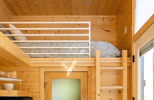 Griffin House | Countryside Tiny Home Experience in McDonough