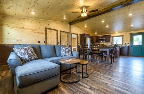 Florence House | County Line Cabin