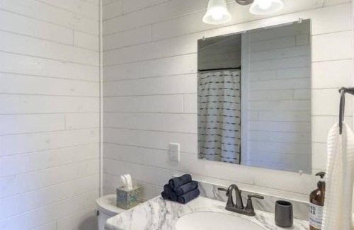 Florence House | County Line Cabin