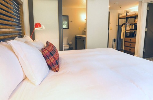 Live Oak Hotel | Couple Nature Retreat | Spacious Suite w/Resort View | Outdoor Pool Access