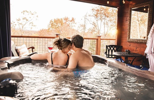 Brevard Cabin | Couples Romantic Getaway! Mountain Log Cabin with Hot Tub & Fireplace.