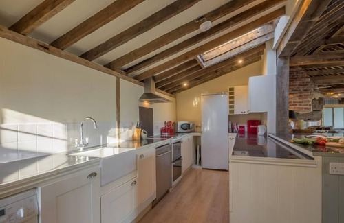 Ipswich House | Court Barn, Stoke By Nayland