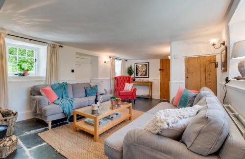 Berrynarbor House | Court Cottage