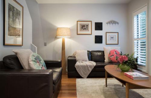 Daylesford House | Courthouse Orchid Villa 6