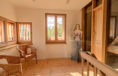 Rabenkirchen-Faulueck Apartment | Courtyard apartment on the loop