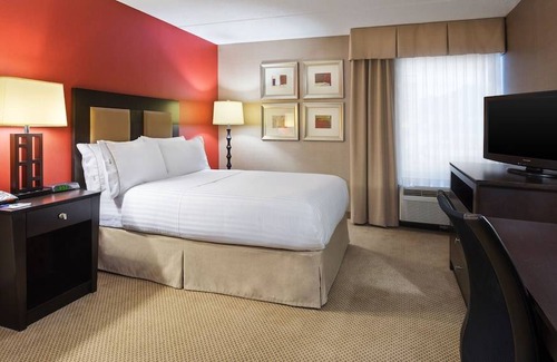 Charleston Hotel | Courtyard by Marriott Charleston Downtown/Civic Center