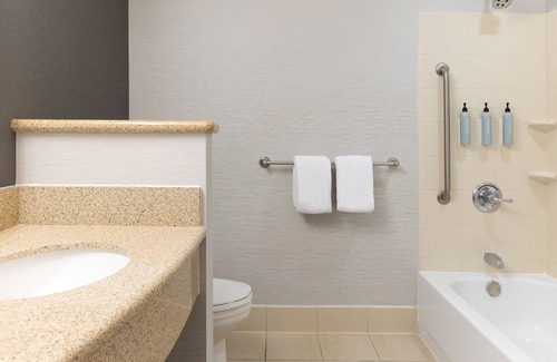 Rancho Cucamonga Hotel | Courtyard by Marriott Ontario Rancho Cucamonga