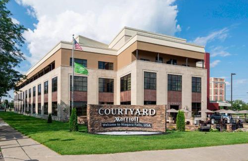 Downtown Niagara Falls Hotel | Courtyard by Marriott Niagara Falls, USA