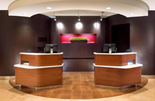 Anaheim Resort Hotel | Courtyard by Marriott Anaheim Resort/Convention Center