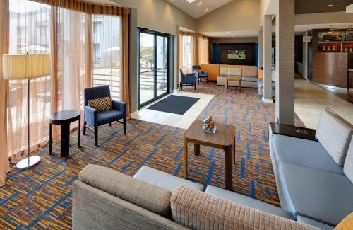 Cumberland Hotel | Courtyard by Marriott Atlanta Windy Hill/Ballpark