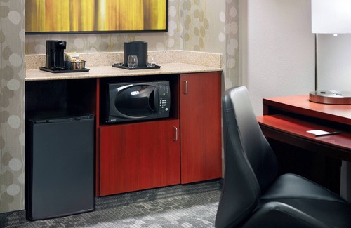 Sandy Springs Hotel | Courtyard by Marriott Atlanta Perimeter Center