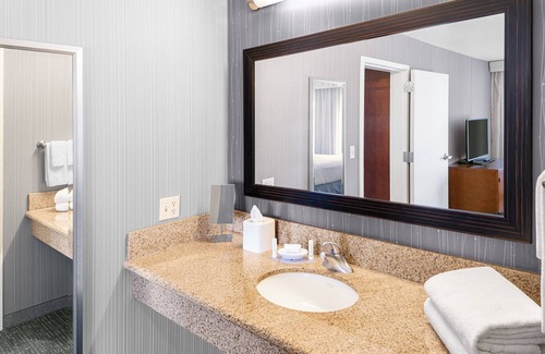 Butztown Hotel | Courtyard by Marriott Bethlehem Lehigh Valley/I-78