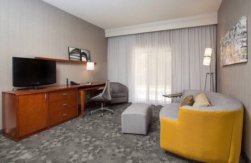 Westborough Hotel | Courtyard by Marriott Boston Westborough