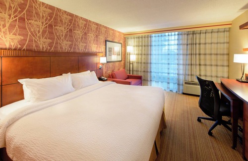 North Canton Hotel | Courtyard by Marriott Canton