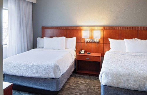 Blue Ash Hotel | Courtyard by Marriott Cincinnati Blue Ash