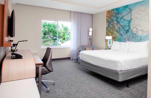 DeLand Hotel | Courtyard by Marriott DeLand Historic Downtown
