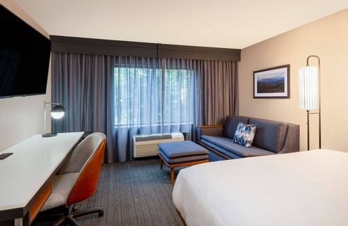 Lakewood Hotel | Courtyard by Marriott Denver Southwest-Lakewood