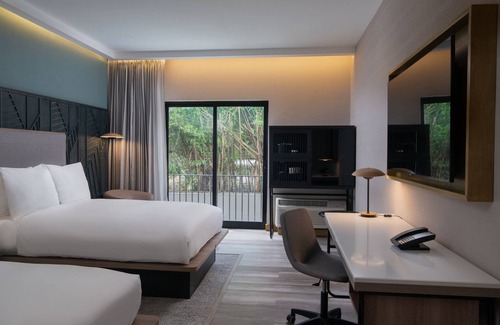 Gascue Hotel | Courtyard by Marriott Santo Domingo