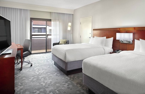 Greenville - Spartanburg Hotel | Courtyard by Marriott Greenville Haywood Mall