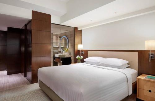 Sai Ying Pun Hotel | Courtyard by Marriott Hong Kong