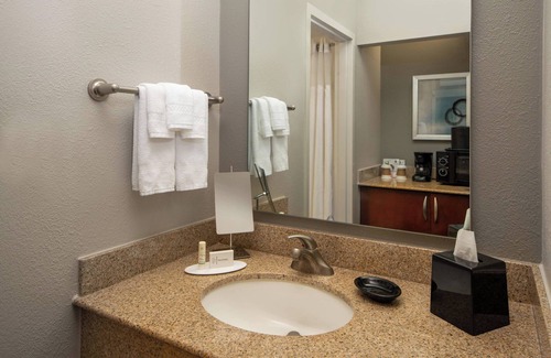 Southside Hotel | Courtyard by Marriott Jacksonville at Mayo Clinic Campus/Beaches