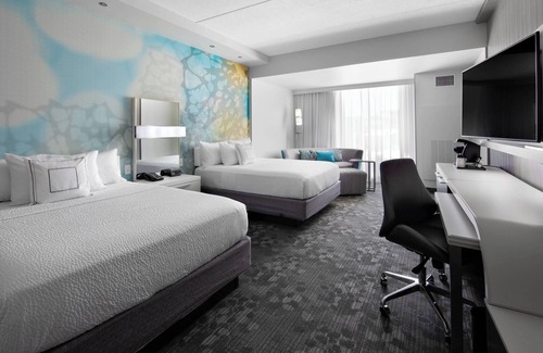 Downtown Knoxville Hotel | Courtyard by Marriott Knoxville Downtown