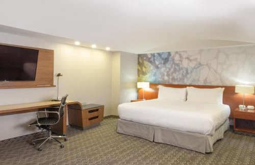 Tacubaya Hotel | Courtyard by Marriott Mexico City Revolucion