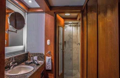Tacubaya Hotel | Courtyard by Marriott Mexico City Revolucion