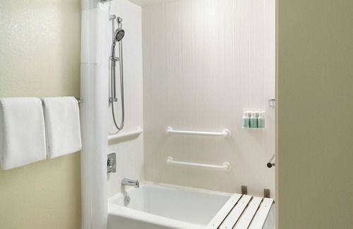 Doral Hotel | Courtyard by Marriott Miami Airport West/Doral