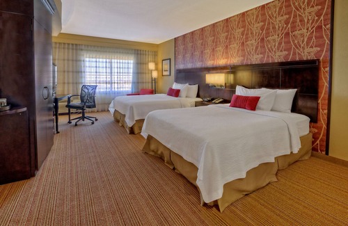 Midland Hotel | Courtyard by Marriott Midland