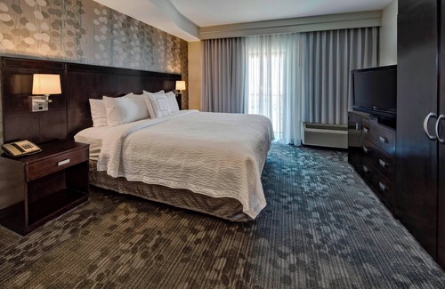 Midland Hotel | Courtyard by Marriott Midland