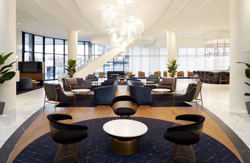 Cote-Des-Neiges—Notre-Dame-De-Grace Hotel | Courtyard by Marriott Montreal Midtown