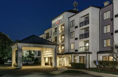 Pennington Bend Hotel | Courtyard by Marriott Nashville at Opryland