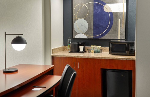 Brentwood Hotel | Courtyard by Marriott Nashville Brentwood