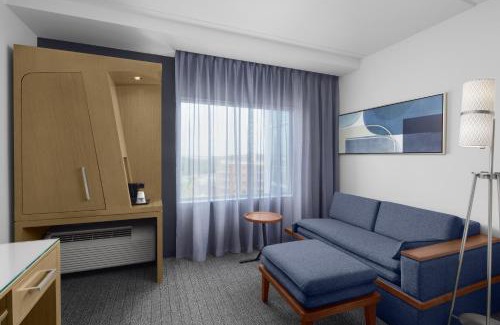 Orlando Hotel | Courtyard by Marriott Orlando South/Grande Lakes Area