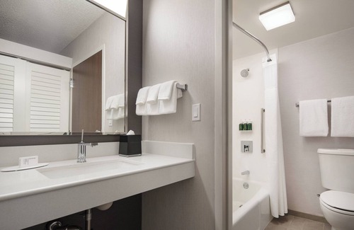 Palm Springs Hotel | Courtyard By Marriott Palm Springs
