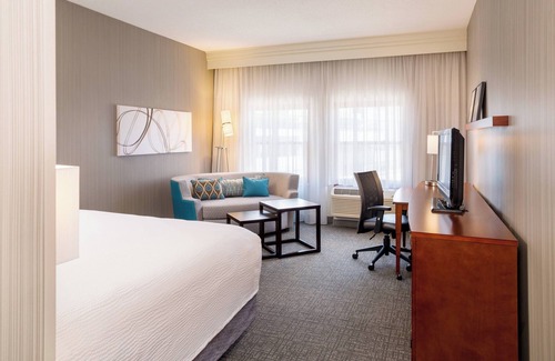 Downtown Hotel | Courtyard by Marriott Providence Downtown