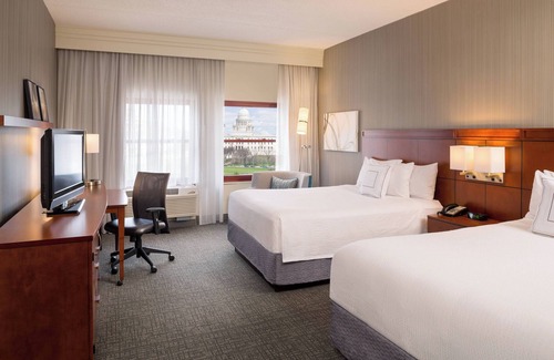 Downtown Hotel | Courtyard by Marriott Providence Downtown